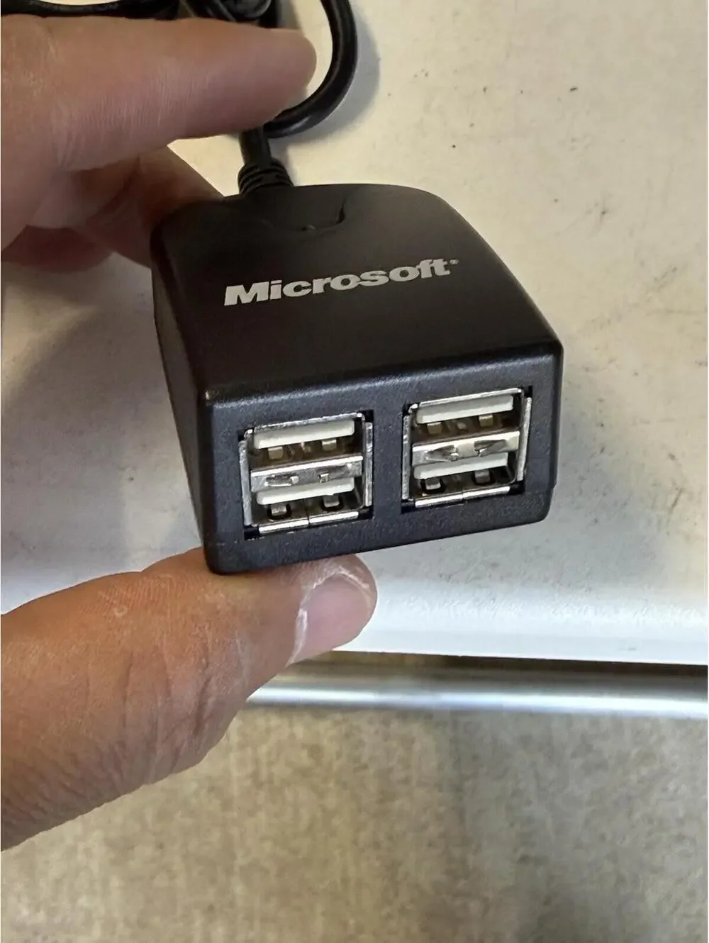 Microsoft 4 Port Hub